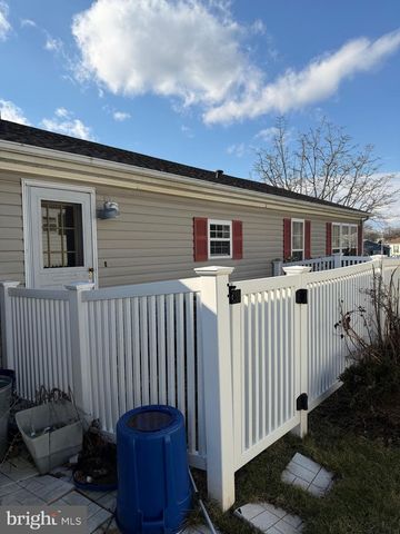 3 JUNIPER CIR, New Hope, PA 18938