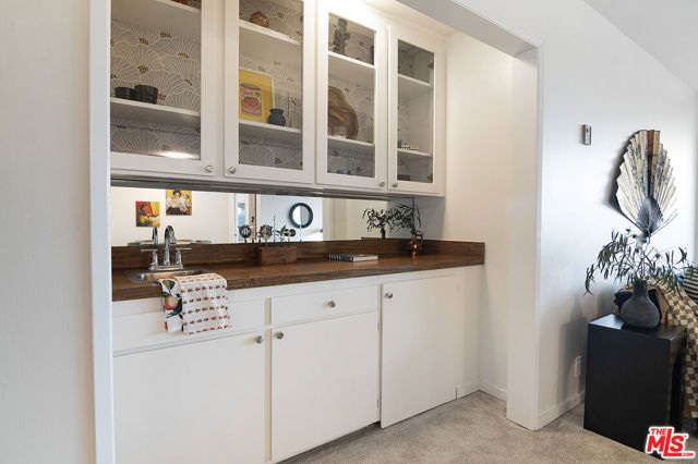 8701 Delgany Avenue 208, Playa Del Rey (los Angeles), CA 90293