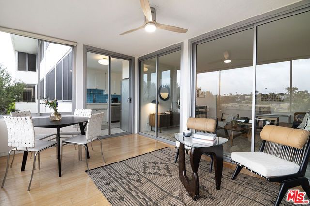 8701 Delgany Avenue 208, Playa Del Rey (los Angeles), CA 90293