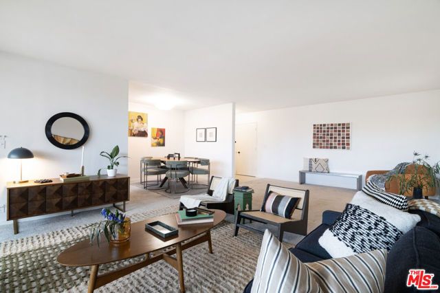 8701 Delgany Avenue 208, Playa Del Rey (los Angeles), CA 90293