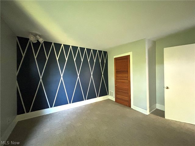 343 State Street, Leetonia, OH 44431