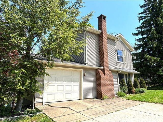 343 State Street, Leetonia, OH 44431