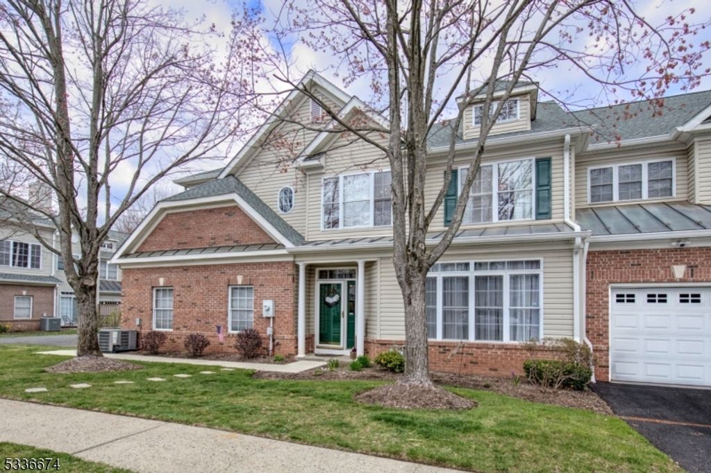112 Loft Dr, Bridgewater Twp., NJ 08836
