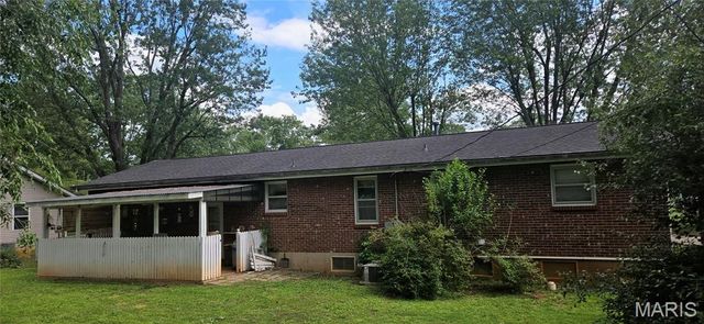 315 Smith Street, Farmington, MO 63640