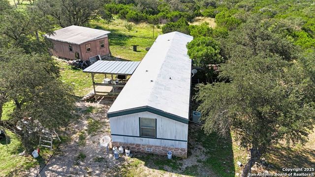 14832 Texas Highway 41, Rocksprings, TX 78880