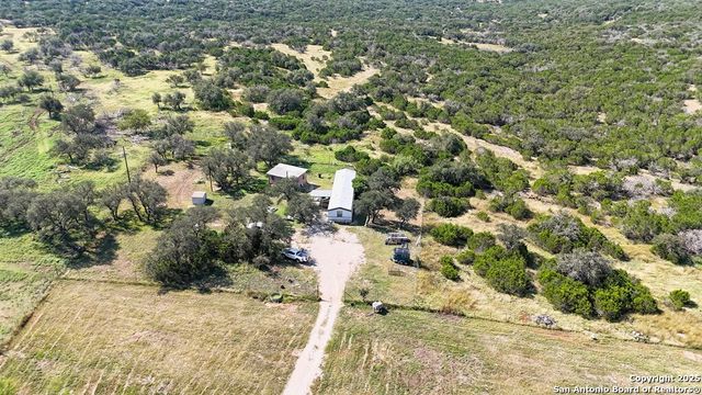 14832 Texas Highway 41, Rocksprings, TX 78880