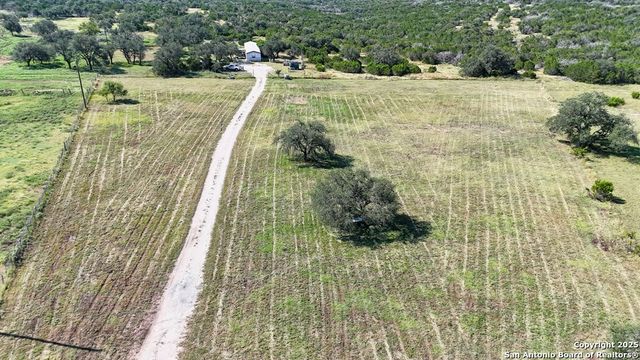 14832 Texas Highway 41, Rocksprings, TX 78880