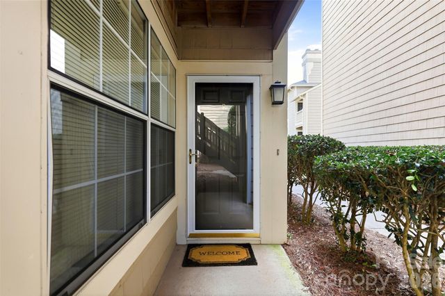 5007 Sharon Road P, Charlotte, NC 28210