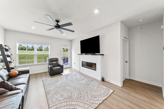 1623 HYDRANGEA WAY, Downingtown, PA 19335