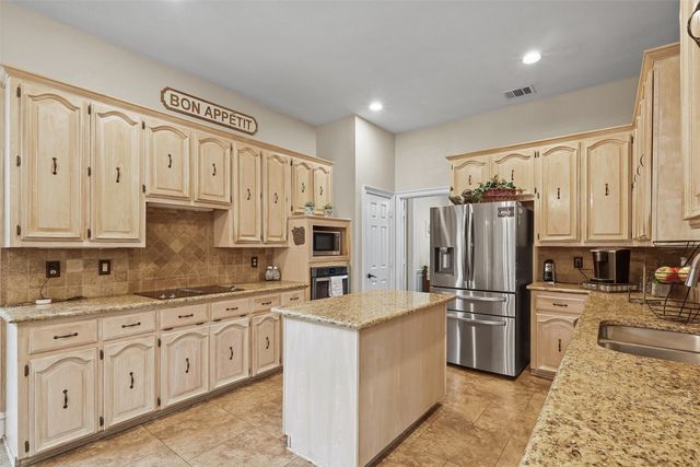 3408 Sandy Trail Lane, Plano, TX 75023