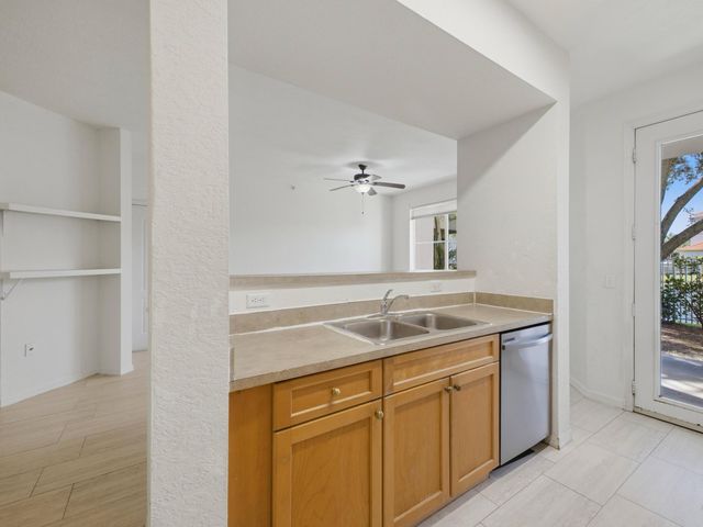 11041 Legacy Boulevard 103, Palm Beach Gardens, FL 33410