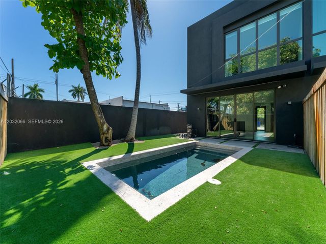 227 NW 39th Street, Miami, FL 33127