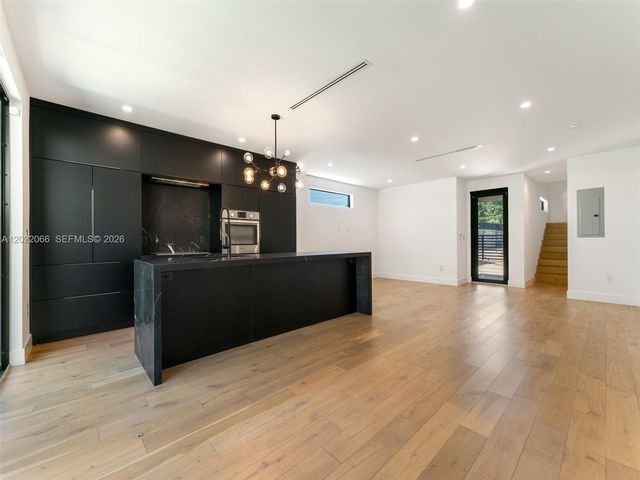 227 NW 39th Street, Miami, FL 33127