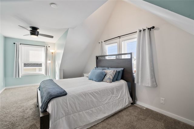 104 E School St, Mars Boro, PA 16046