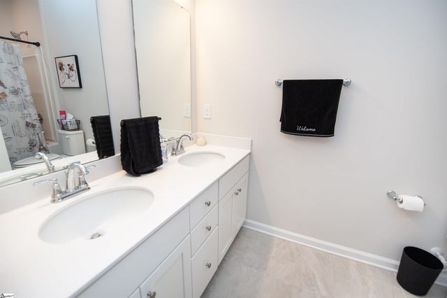 2019 Sousa Court, Spartanburg, SC 29307