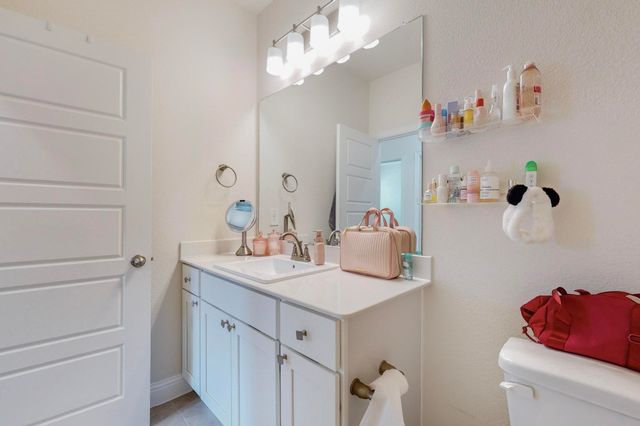 12977 Wymeth Drive, Farmers Branch, TX 75234