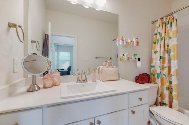 12977 Wymeth Drive, Farmers Branch, TX 75234