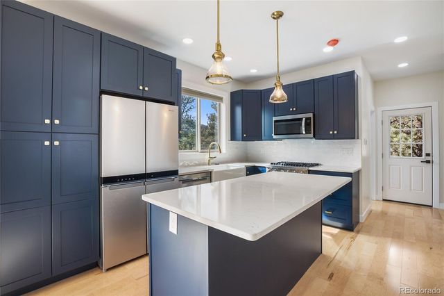 142 Hackamore Drive, Florissant, CO 80816