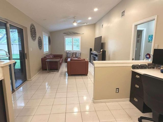 4555 NW 88TH Terrace, Coral Springs, FL 33065