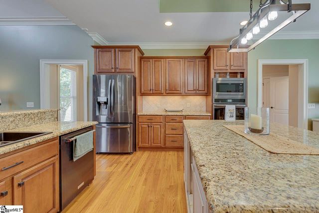 38 Shore Vista Lane, Greer, SC 29651