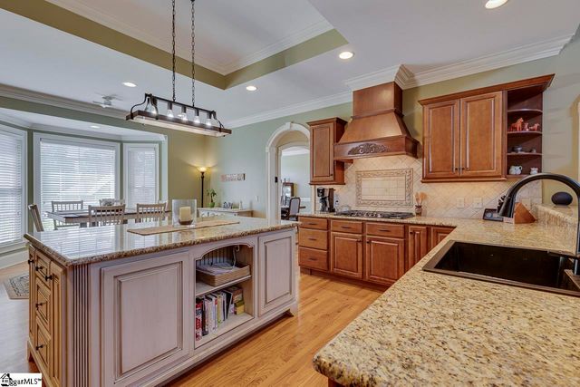 38 Shore Vista Lane, Greer, SC 29651
