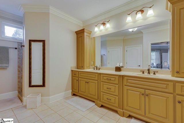 38 Shore Vista Lane, Greer, SC 29651