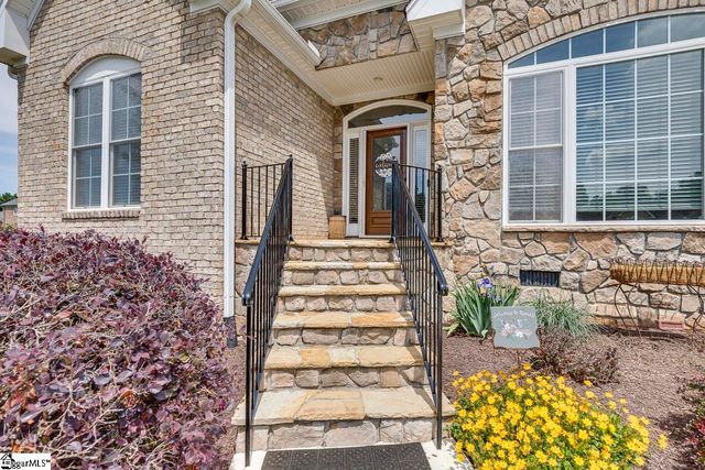 38 Shore Vista Lane, Greer, SC 29651