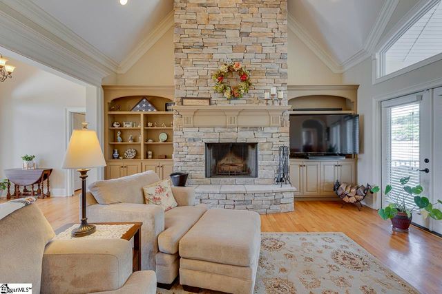 38 Shore Vista Lane, Greer, SC 29651