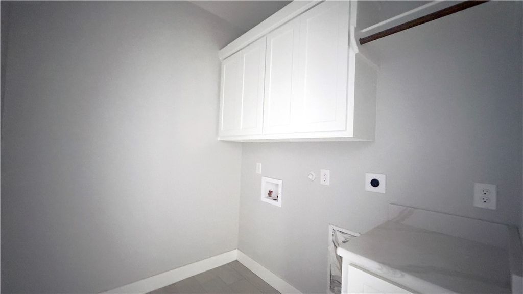 2430 Manuel, Corpus Christi, TX 78414 — photo 3