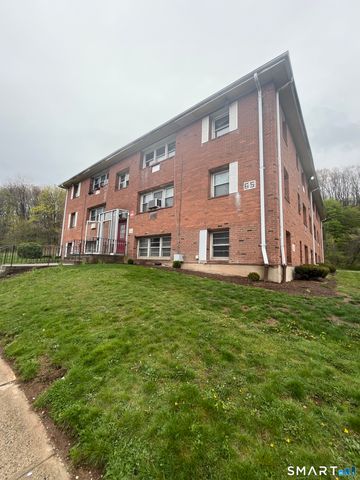 65 Donna Drive C2, New Haven, CT 06513