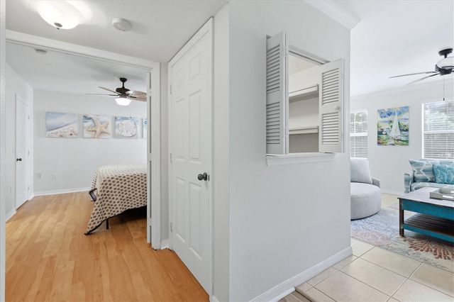 1000 VILLAGIO CIRCLE 106, Sarasota, FL 34237
