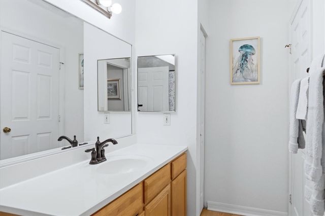 1000 VILLAGIO CIRCLE 106, Sarasota, FL 34237