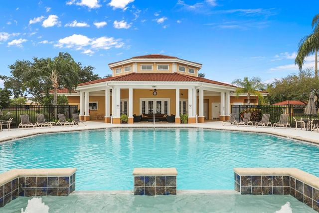 1000 VILLAGIO CIRCLE 106, Sarasota, FL 34237