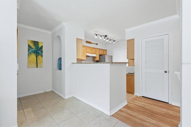 1000 VILLAGIO CIRCLE 106, Sarasota, FL 34237