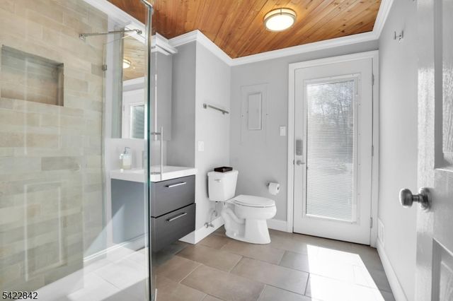 36 Coppergate Dr, Bernards Twp., NJ 07920