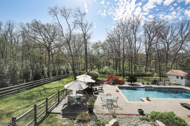 36 Coppergate Dr, Bernards Twp., NJ 07920