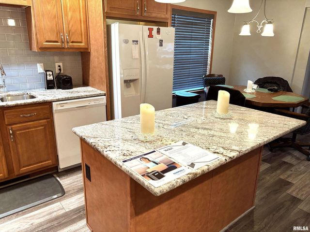 2800 Via Rosso St Unit 605, Springfield, IL 62703