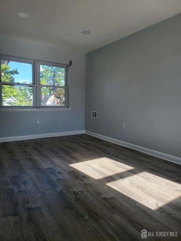 54 State Street, Perth Amboy, NJ 08861