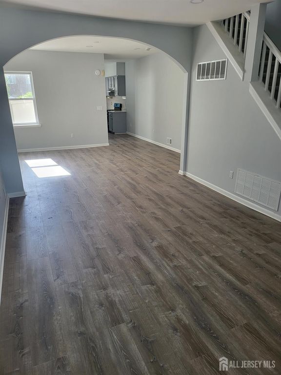54 State Street, Perth Amboy, NJ 08861