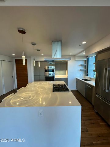 200 W PORTLAND Street 426, Phoenix, AZ 85003