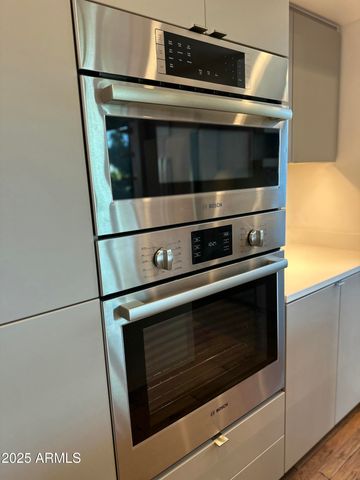 200 W PORTLAND Street 426, Phoenix, AZ 85003