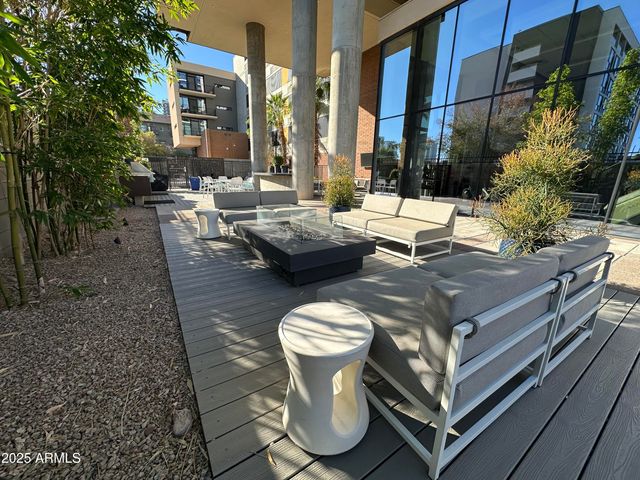 200 W PORTLAND Street 426, Phoenix, AZ 85003