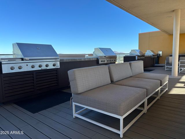 200 W PORTLAND Street 426, Phoenix, AZ 85003