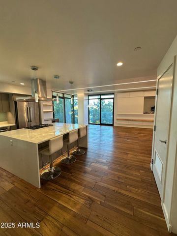 200 W PORTLAND Street 426, Phoenix, AZ 85003