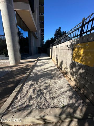 200 W PORTLAND Street 426, Phoenix, AZ 85003