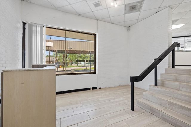 218 W Blum Street, Alvin, TX 77511