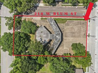 218 W Blum Street, Alvin, TX 77511