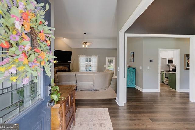 6050 Windsorcreek Drive, Douglasville, GA 30135