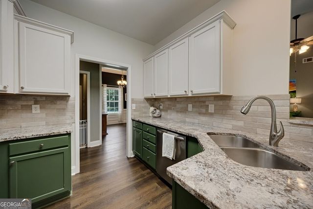6050 Windsorcreek Drive, Douglasville, GA 30135