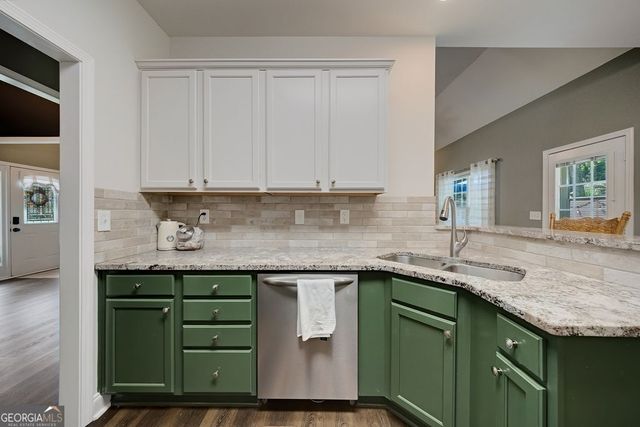 6050 Windsorcreek Drive, Douglasville, GA 30135